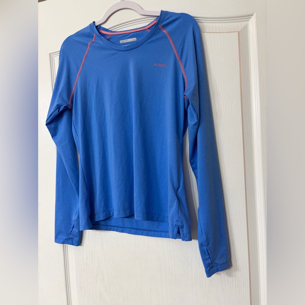 Columbia Women’s Azure Long Sleeve Top with Reddish Pink Stitching Size S